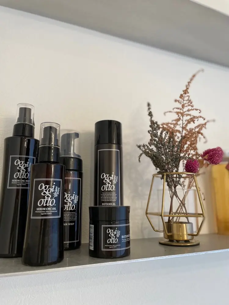 TRUNKの内観・外観2