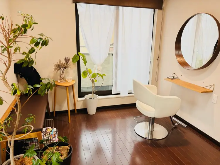 SALON ninomiyaの内観・外観1