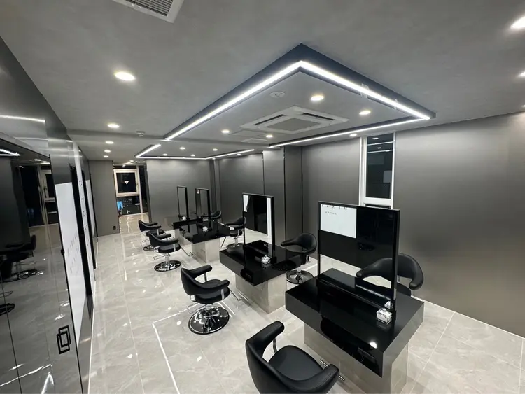 HARUKI MINATO japan 仙台店の内観・外観2