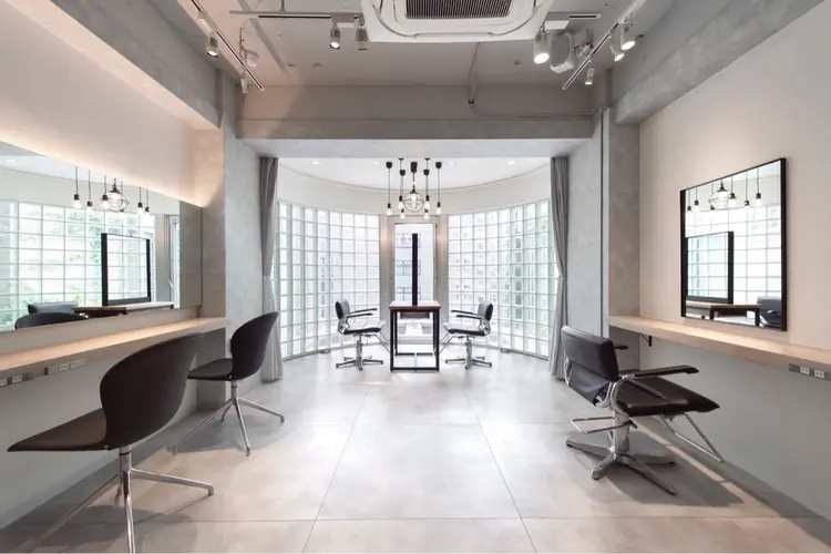 arrowの内観・外観1