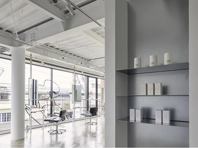 WARESの内観・外観2