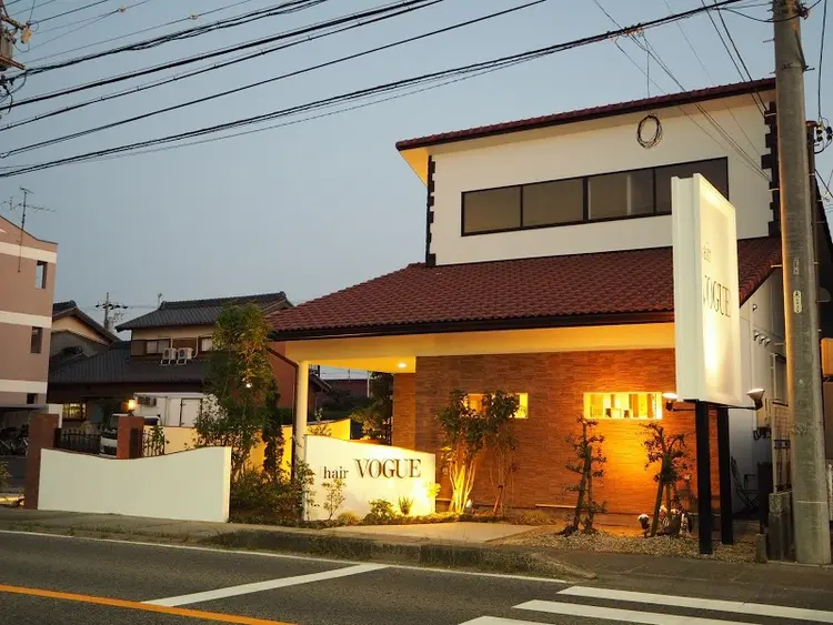 vogue小牧店の内観・外観3