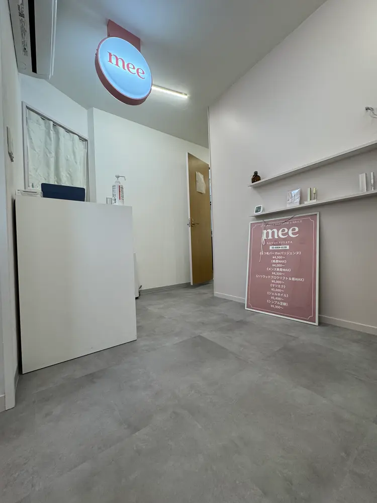 GraM by And & coco. Nailの内観・外観3