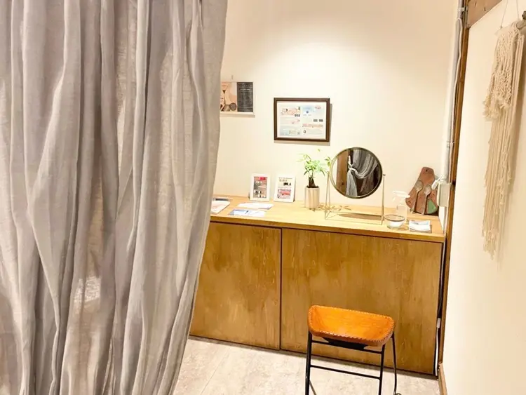 アイラッシュ＆ネイル専門店　CURAR【クラル】 茅ヶ崎店の内観・外観2