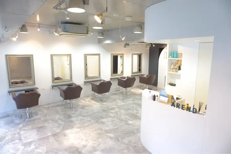 ARENDの内観・外観2