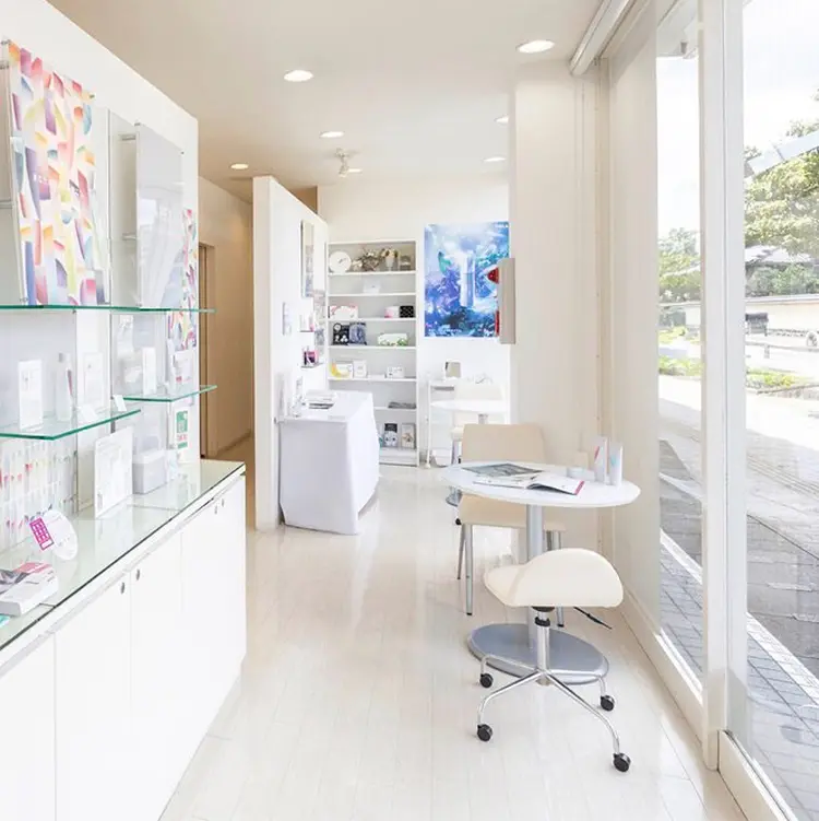 POLA THE BEAUTY 小牧店の内観・外観2