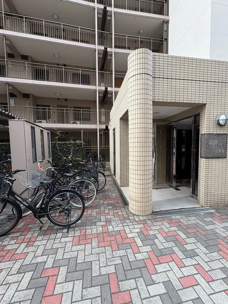 k!spaceの内観・外観1