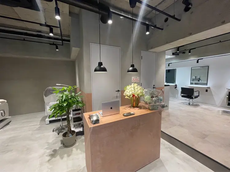 peg share salon eyelash&nailの内観・外観1