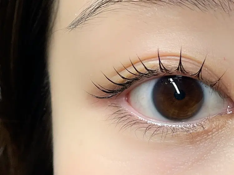 HEROINE   eyelash &eyebrowの内観・外観1