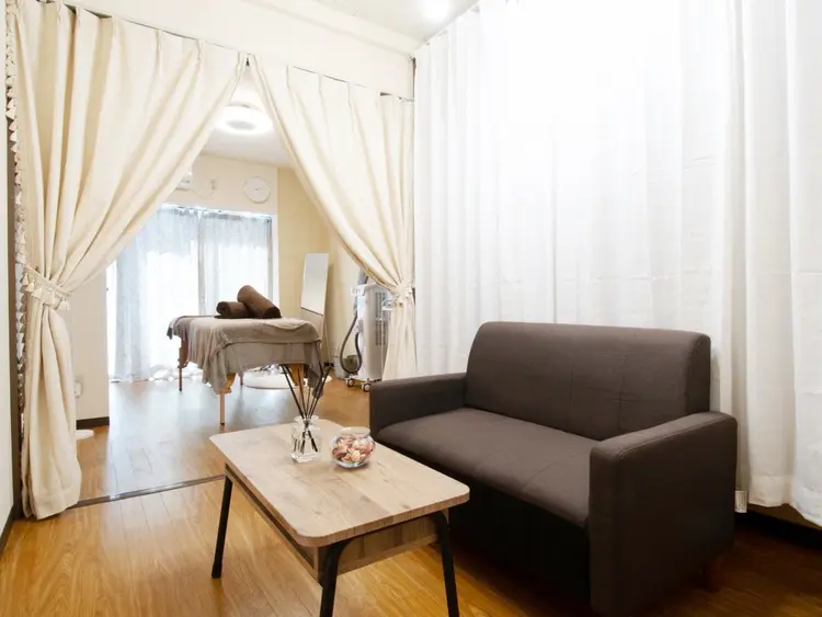 ピーリング・脱毛・ブラジリアンワックス専門店【Fofo仙台泉区店】の内観・外観1