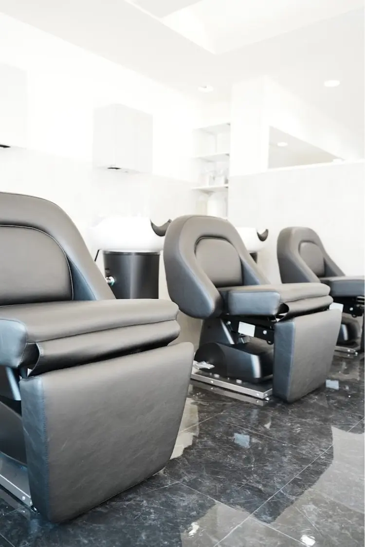 ATRAの内観・外観1