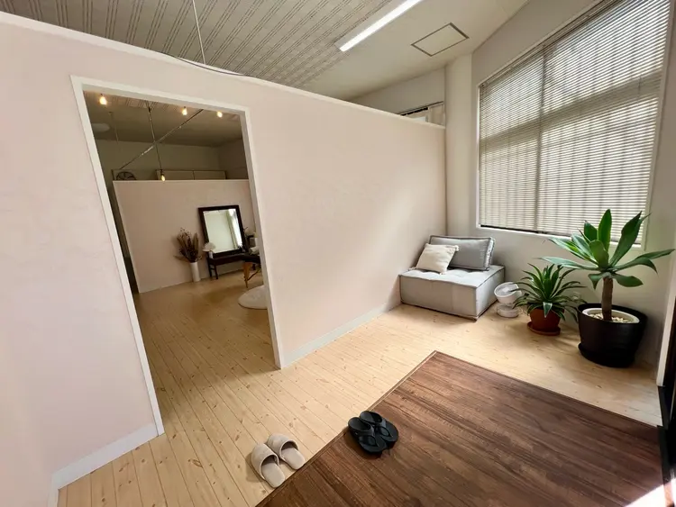 PALMの内観・外観3