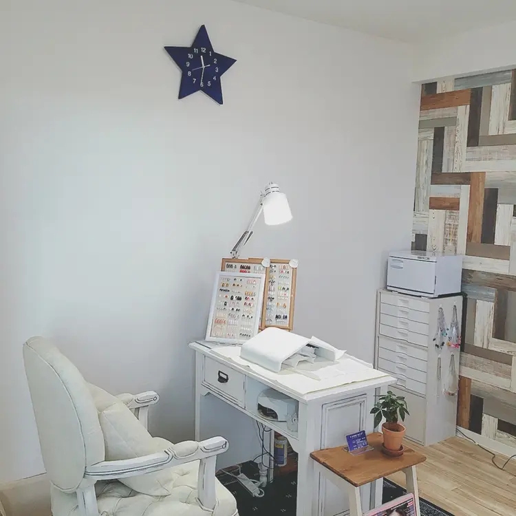 meteor nailの内観・外観1