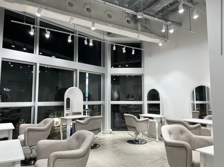 &so. アンドソーの内観・外観1