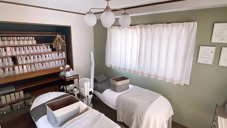 menard facial salon  下池田西の内観・外観1