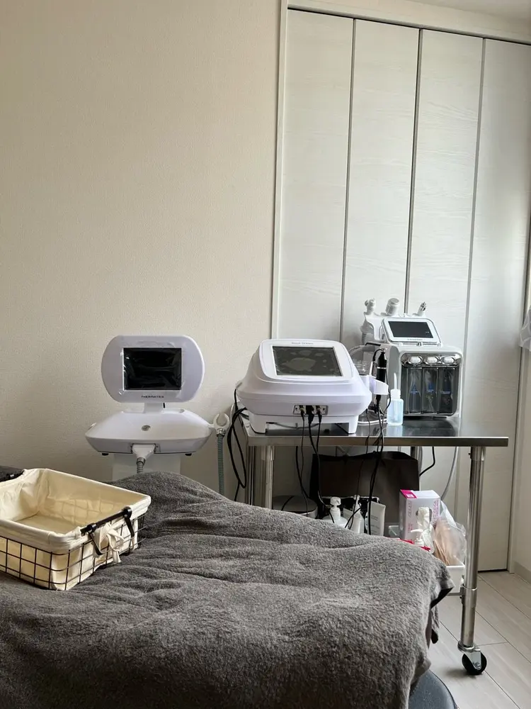 salon redranaの内観・外観2