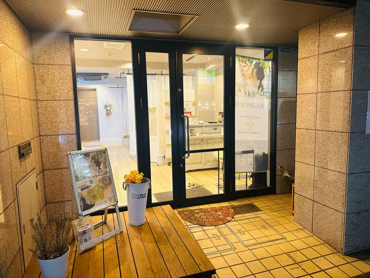 ビューティーサロンメイリーの内観・外観2