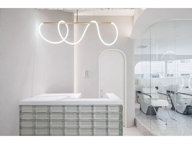 GAGAの内観・外観2