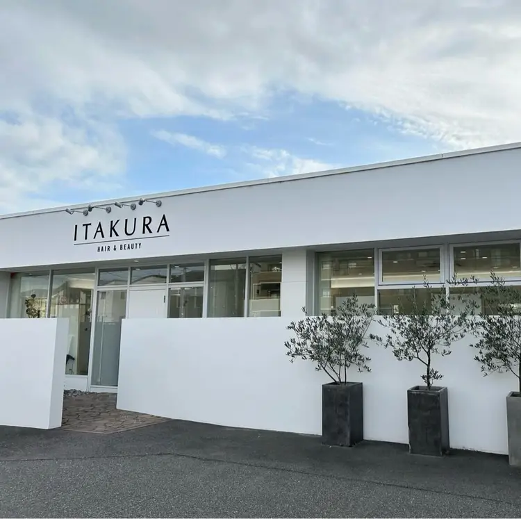 ITAKURA女池店の内観・外観1