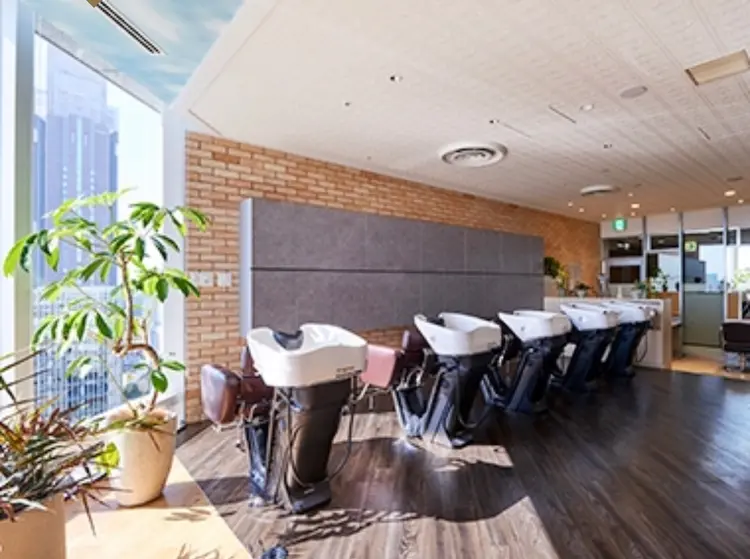 ジャックモアザン新宿高島屋店の内観・外観3