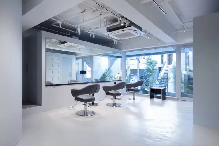 TOIの内観・外観3