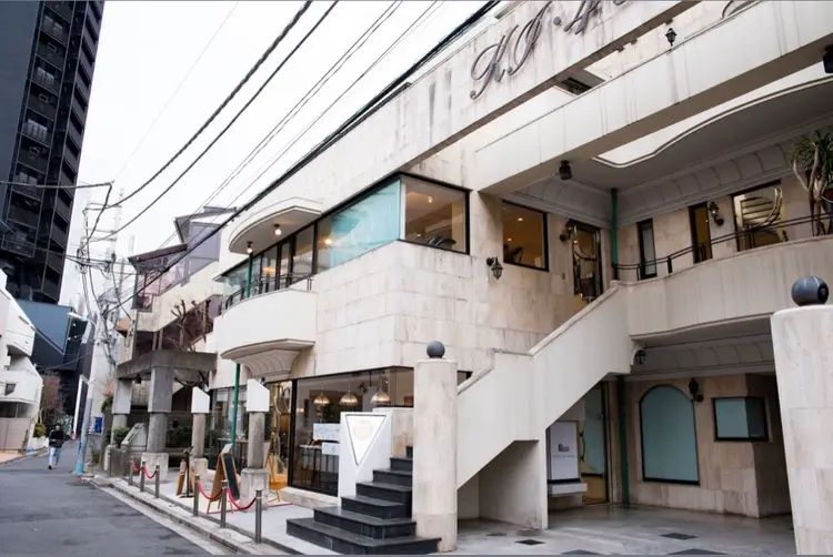 LAGOONの内観・外観1