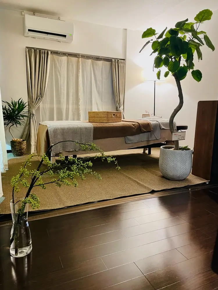 Neutralの内観・外観3