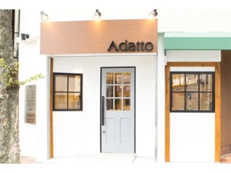 Adattoの内観・外観1