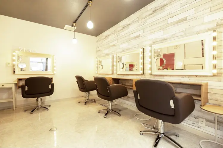 Hair Make Salon ZEROの内観・外観1