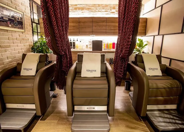 COVERHAIRbliss川口東口駅前店の内観・外観3