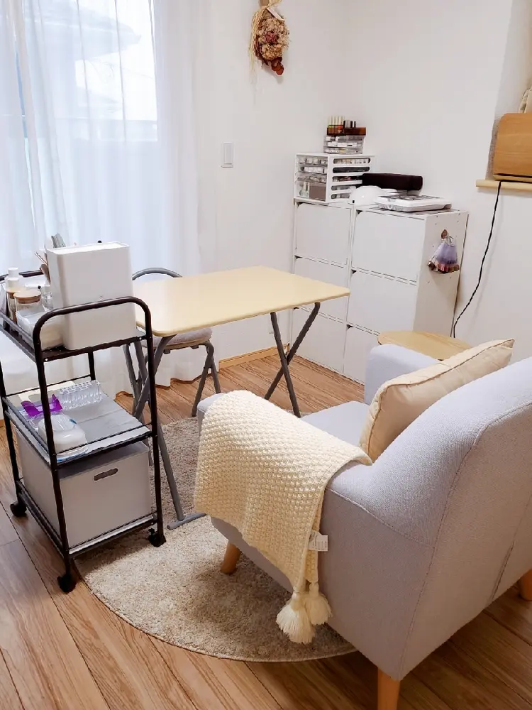 EVE NAILの内観・外観1