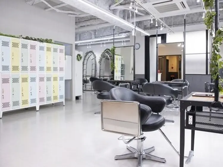 まつげエクステサロン  hair resort Ai浅草店の内観・外観1