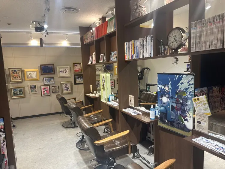 秋葉原オタク向け美容室OFF-KAi!!の内観・外観3