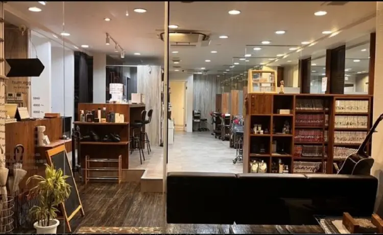 hum.egg by OKCLUB 【ハムエッグ バイ オーケークラブ】の内観・外観3