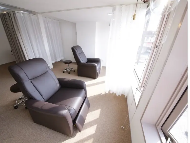 ate eyelash 和泉府中店【まつげパーマ/ラッシ ユリフト/LED/東感バインド/眉毛】の内観・外観2