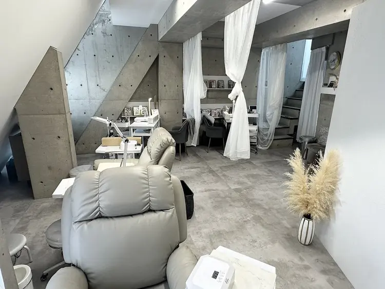 Lumos  nails&eyelashes 北堀江の内観・外観2