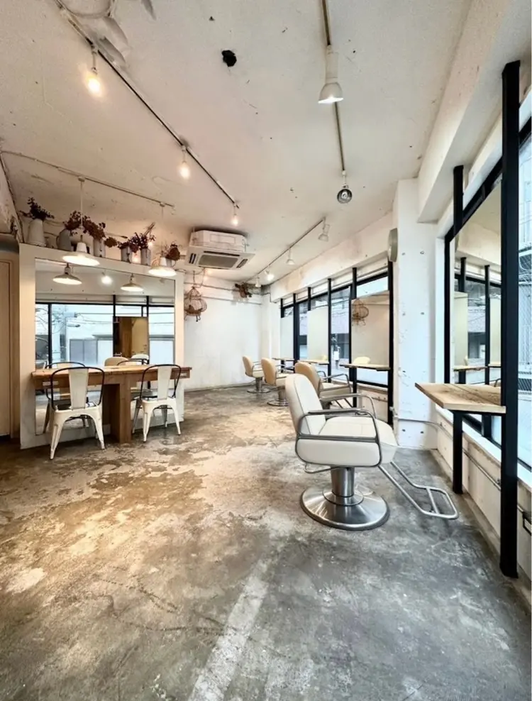 kauti  池袋の内観・外観2