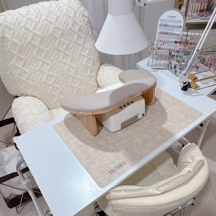 nail salon mimiの内観・外観1