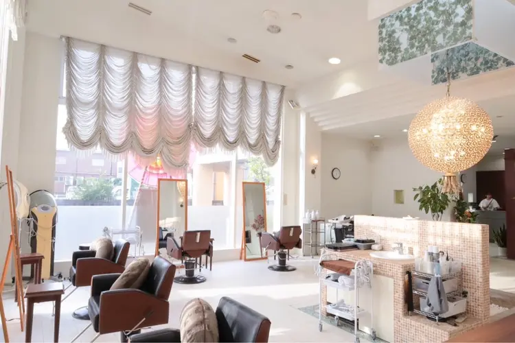 aluの内観・外観1