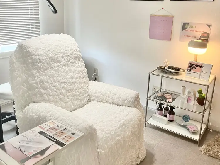 プライベートサロンUlu.  (ウル)の内観・外観1