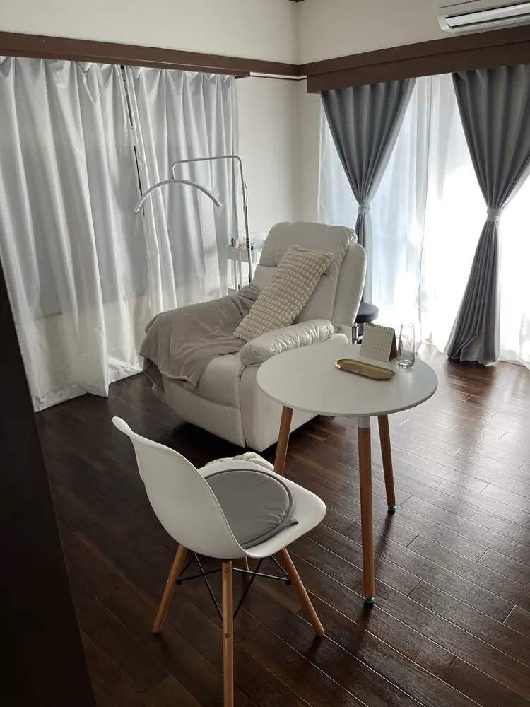 PELEの内観・外観1