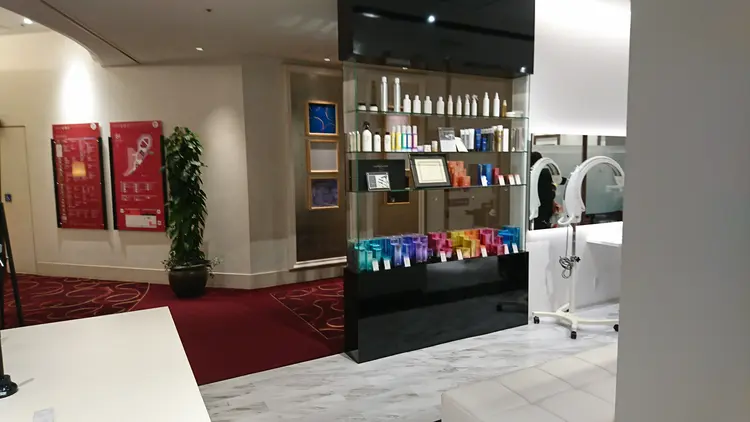 ウォーレントリコミ ニューヨークの内観・外観2