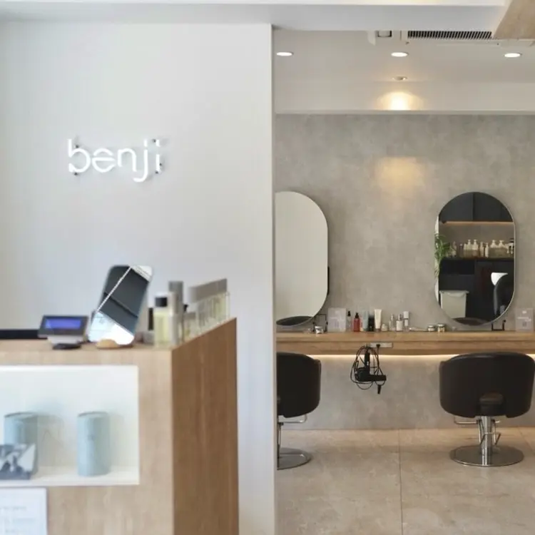 benji仙台の内観・外観1