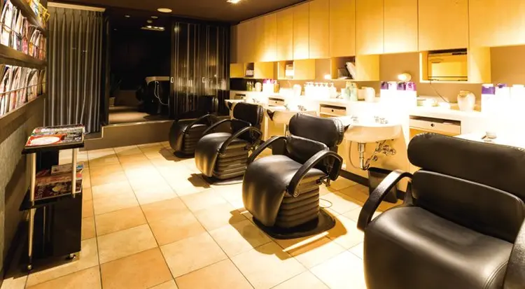 ZELE一社の内観・外観2