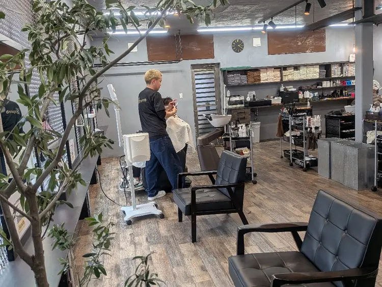 Superbの内観・外観2