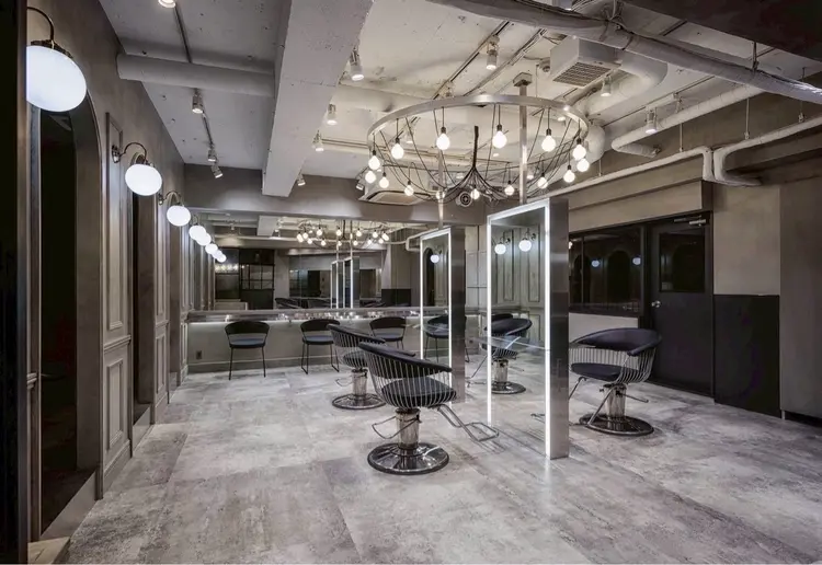 Lond  Homme men's salon池袋の内観・外観2