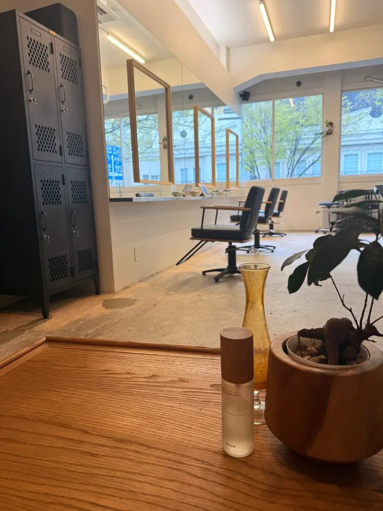 yearnの内観・外観2