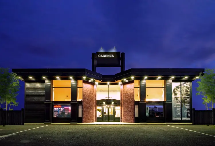 CADENZA+の内観・外観1