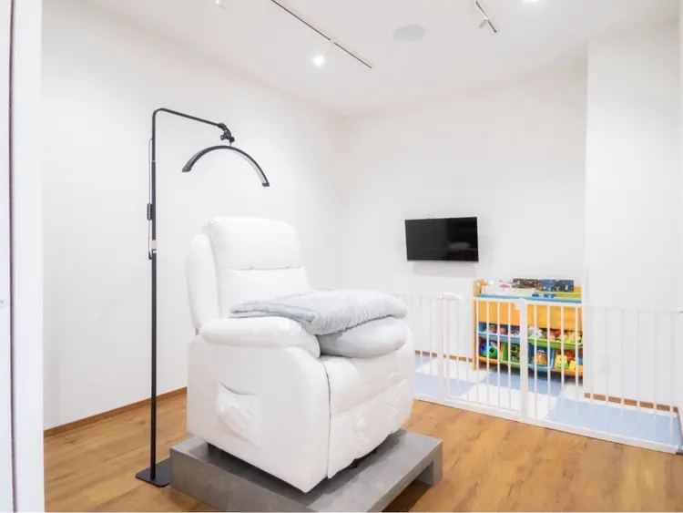 Re:lash総社駅前店の内観・外観2