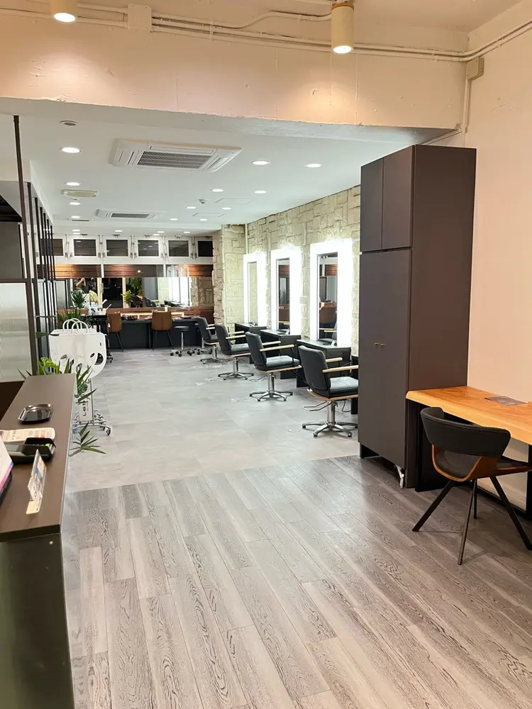 i.Ehimeの内観・外観1